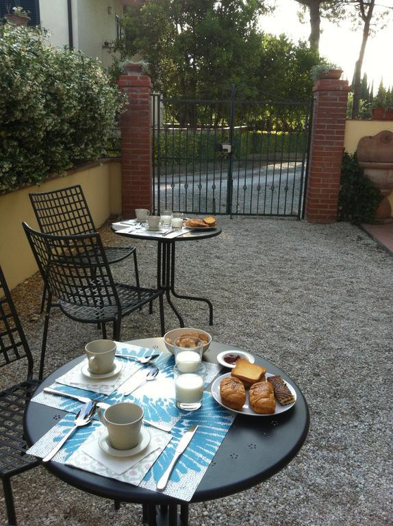 La Voliera Bed & Breakfast Πίζα Εξωτερικό φωτογραφία