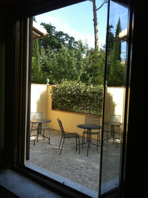 La Voliera Bed & Breakfast Πίζα Εξωτερικό φωτογραφία